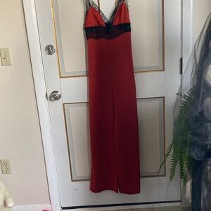 Elegant Red Lace Trim Nightgown